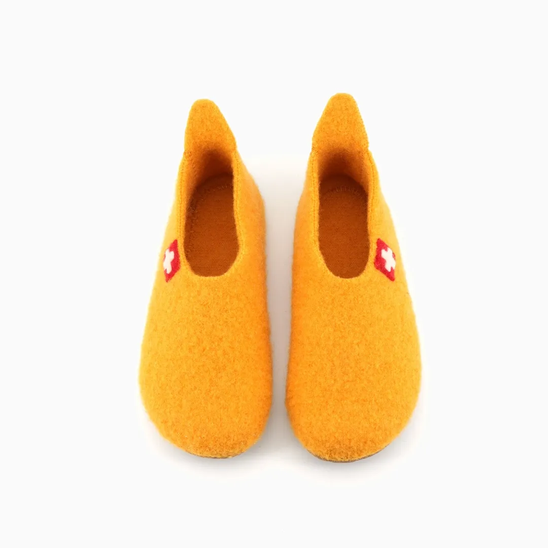 Hahnenkamm Slipper Kreuz